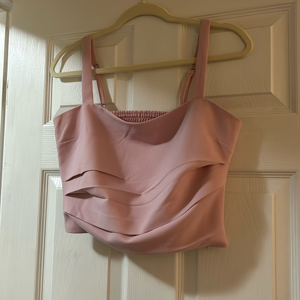 LAST CHANCE! 
Make an offer! Pink Abercrombie Ruched Tank - Picture 2 of 5